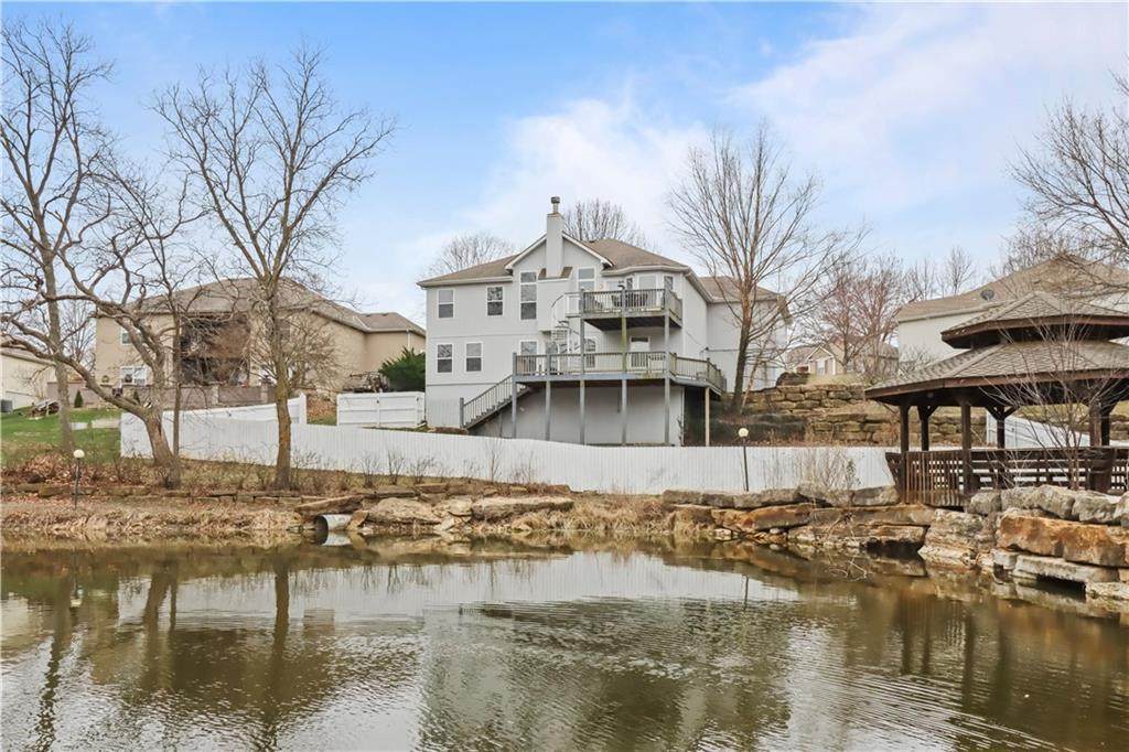 11142 Whispering Lane - Photo 1