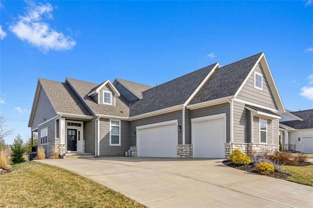 13401 174th Place - Photo 1