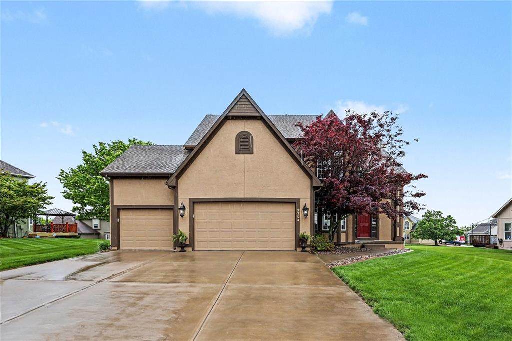 2724 Monarch Drive - Photo 1