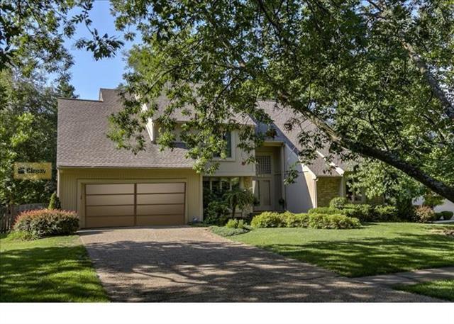 4103 102nd Street - Photo 1