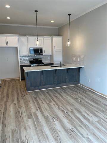 19712 196th Street - Photo 1
