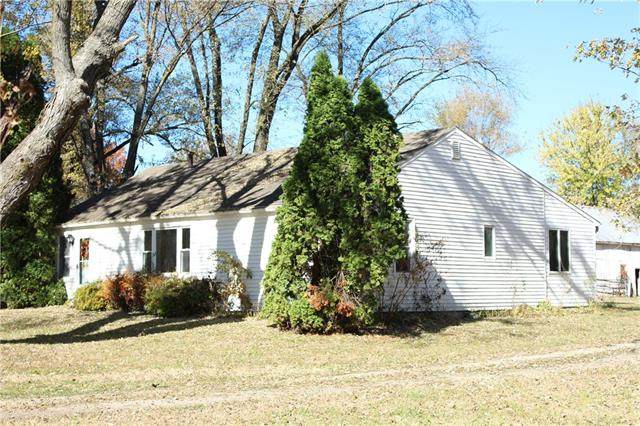 214 10th Street - Photo 1