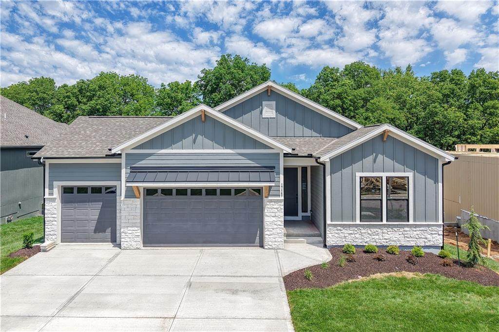 17147 Heatherwood Street - Photo 1