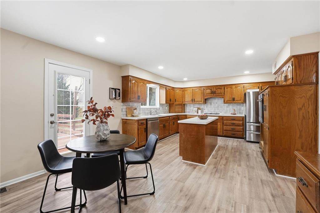 8417 113th Terrace - Photo 1