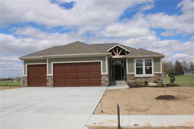 15520 Lakeside Drive - Photo 1