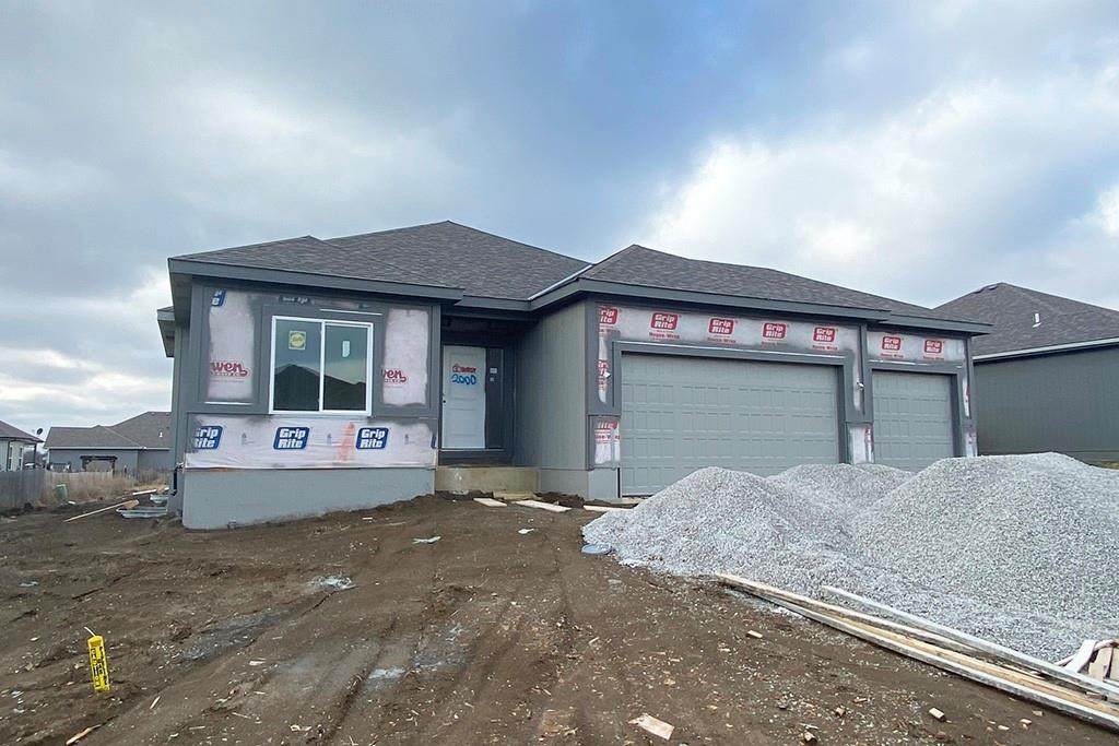 4713 3rd Street - Photo 1
