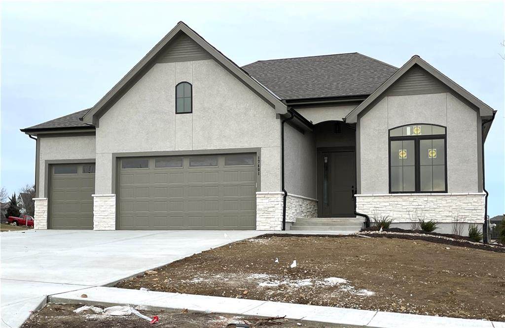17401 Crystal Street - Photo 1