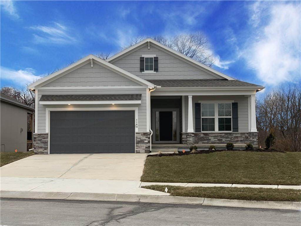 1169 Whitby Drive - Photo 1