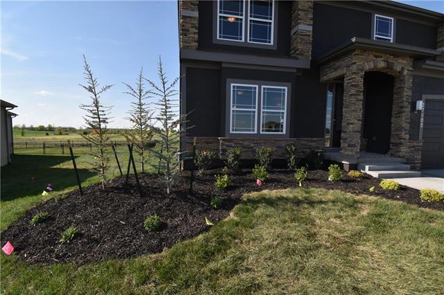 27802 Lake Point Court - Photo 1