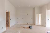 121 High Point Court - Photo 7