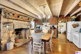 2945 Greenbrier Rd - Photo 5