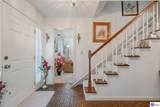 140 Fountain View Drive - Photo 3