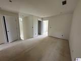 309 Ashwood Avenue - Photo 33