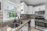 415 Deepwood Drive - Photo 3