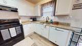 100 Derbyshire Court - Photo 13