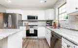 300 Oak Hill Court - Photo 32