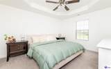 300 Oak Hill Court - Photo 42