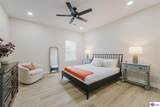 1104 Main Street - Photo 17