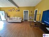 1505 Larchmont Avenue - Photo 22