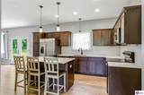 300 Jordan Avenue - Photo 8
