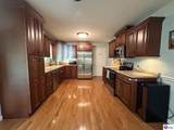 904 Tyler Circle - Photo 9