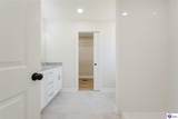 80 Valerie Court - Photo 20