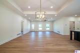 707 Roswell Drive - Photo 6