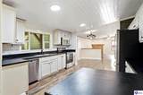 1761 Wonderland Road - Photo 16