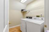 1516 Yorkshire Drive - Photo 32