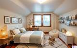 329 Robin Road - Photo 37