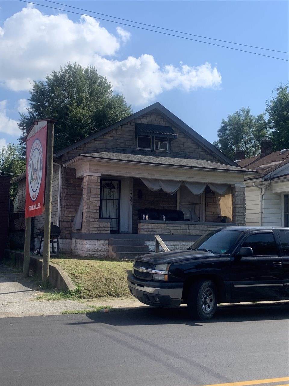 1702 Hill Street - Photo 1