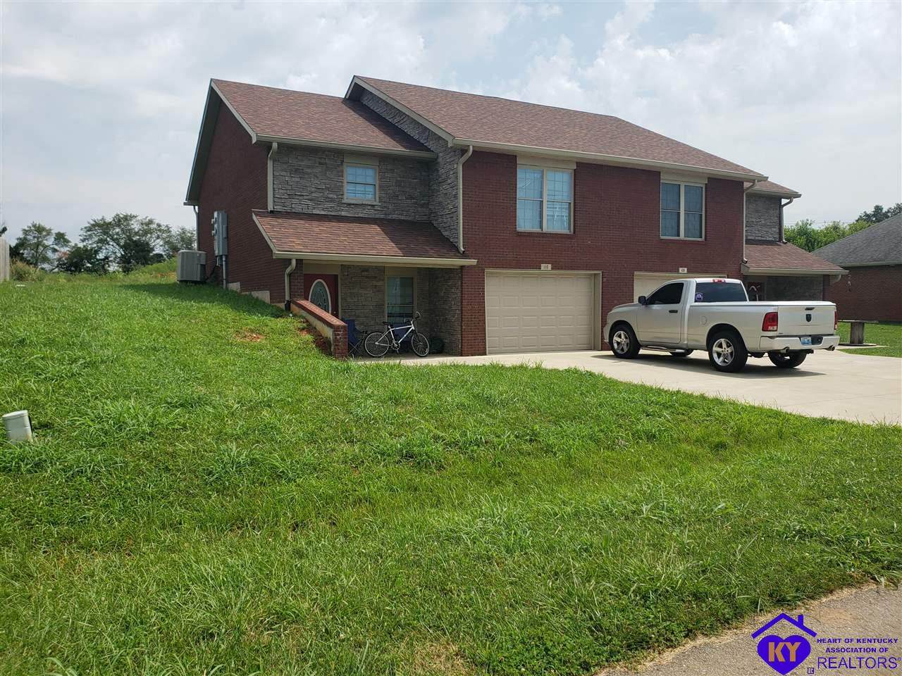 108 Wood Lane - Photo 1