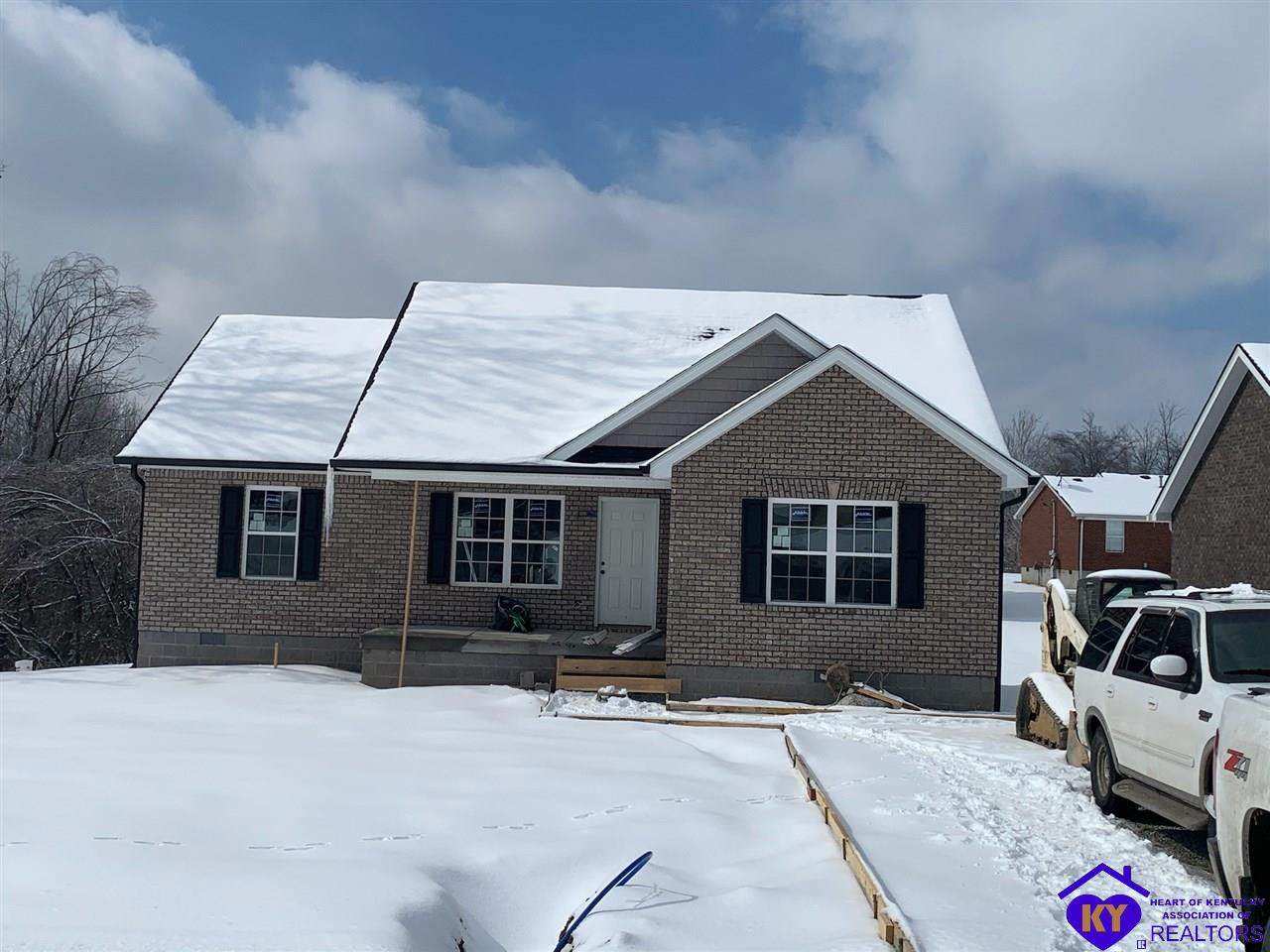 414 Susannah Avenue - Photo 1