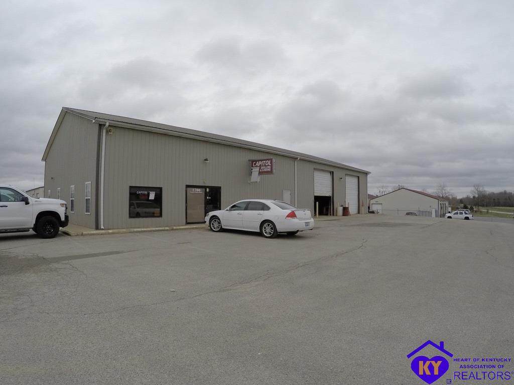 4700 Bardstown Road - Photo 1