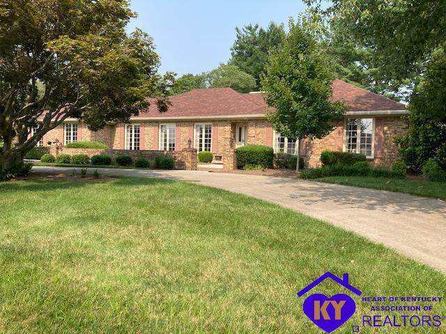 642 Foxfire Road - Photo 1