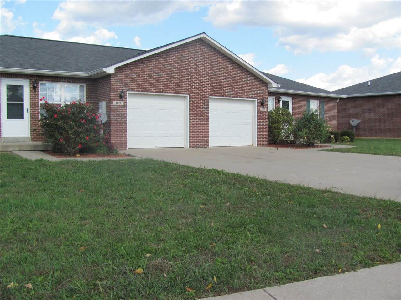 129 Croghan Way - Photo 1