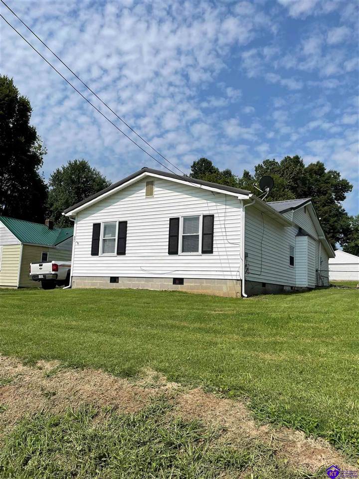 361 Tunnel Hill Road - Photo 1