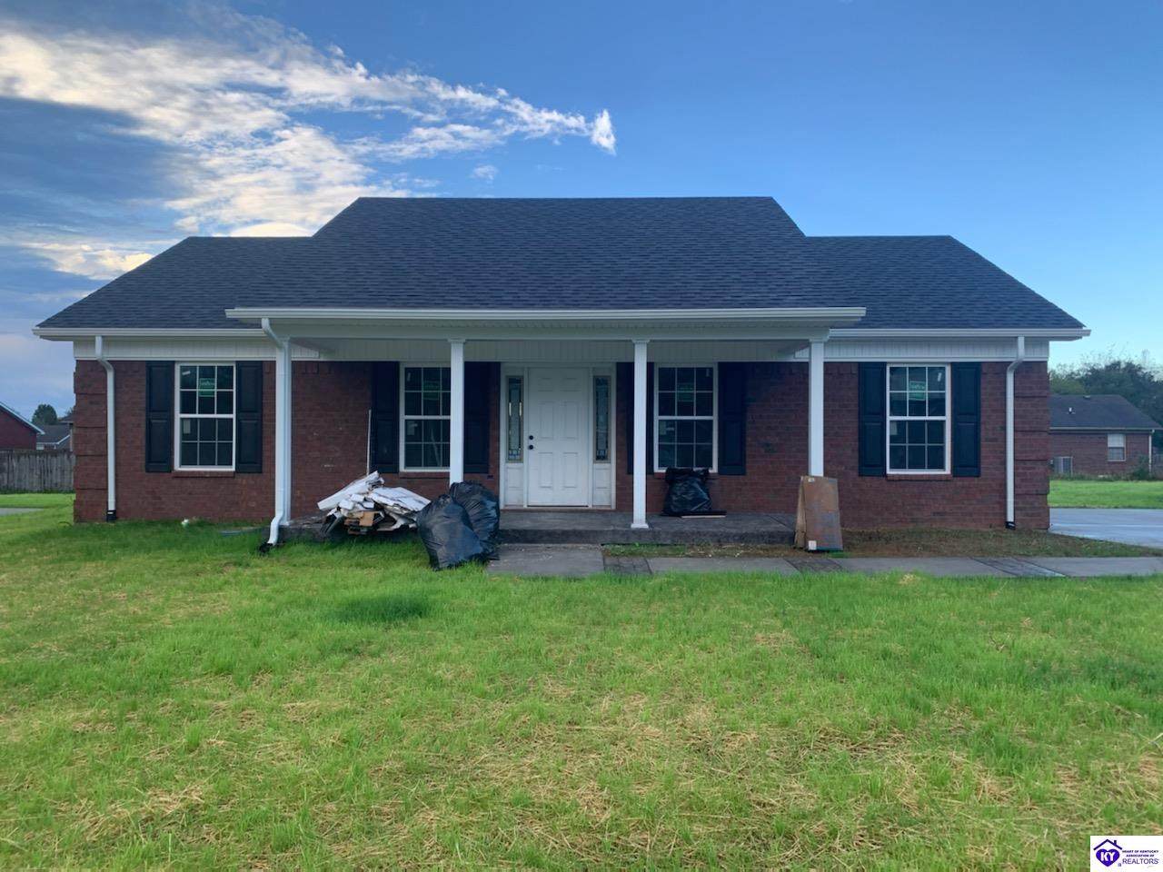 109 Shallow Springs Court - Photo 1