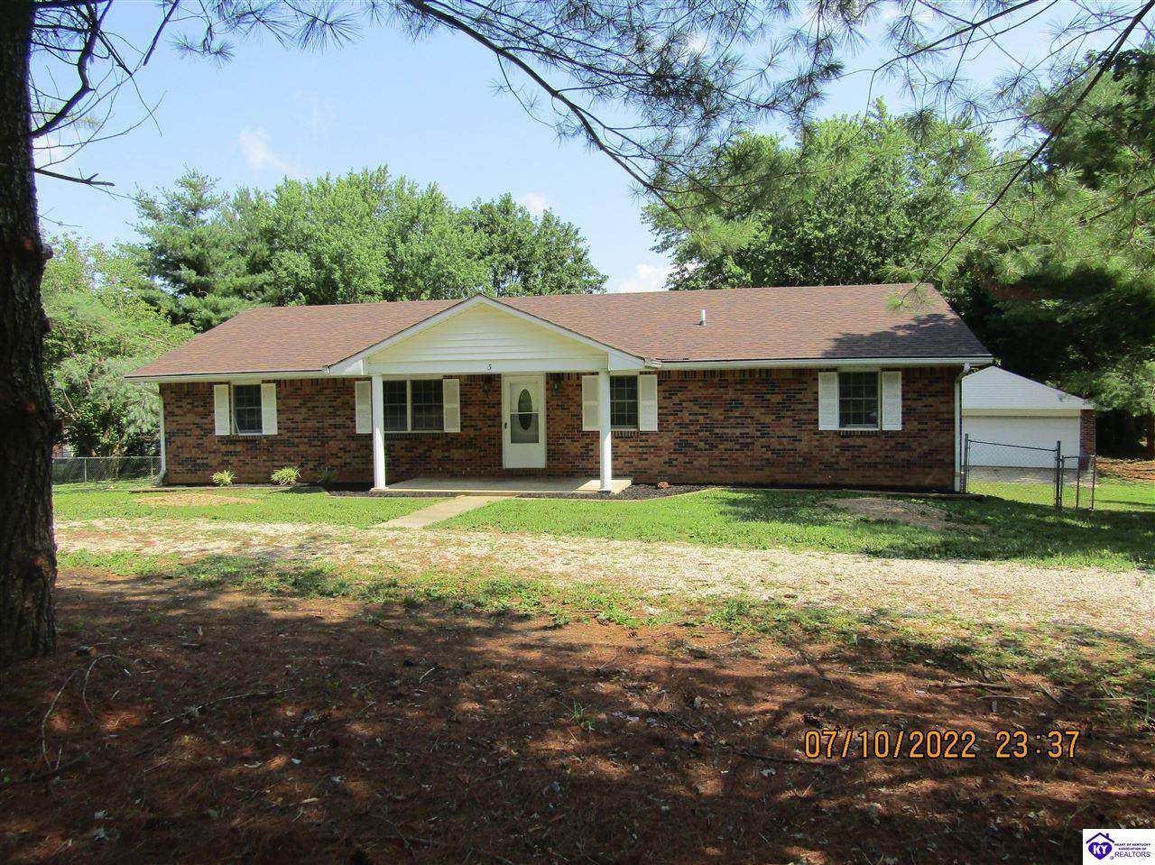 3 Pebblebrook Lane - Photo 1
