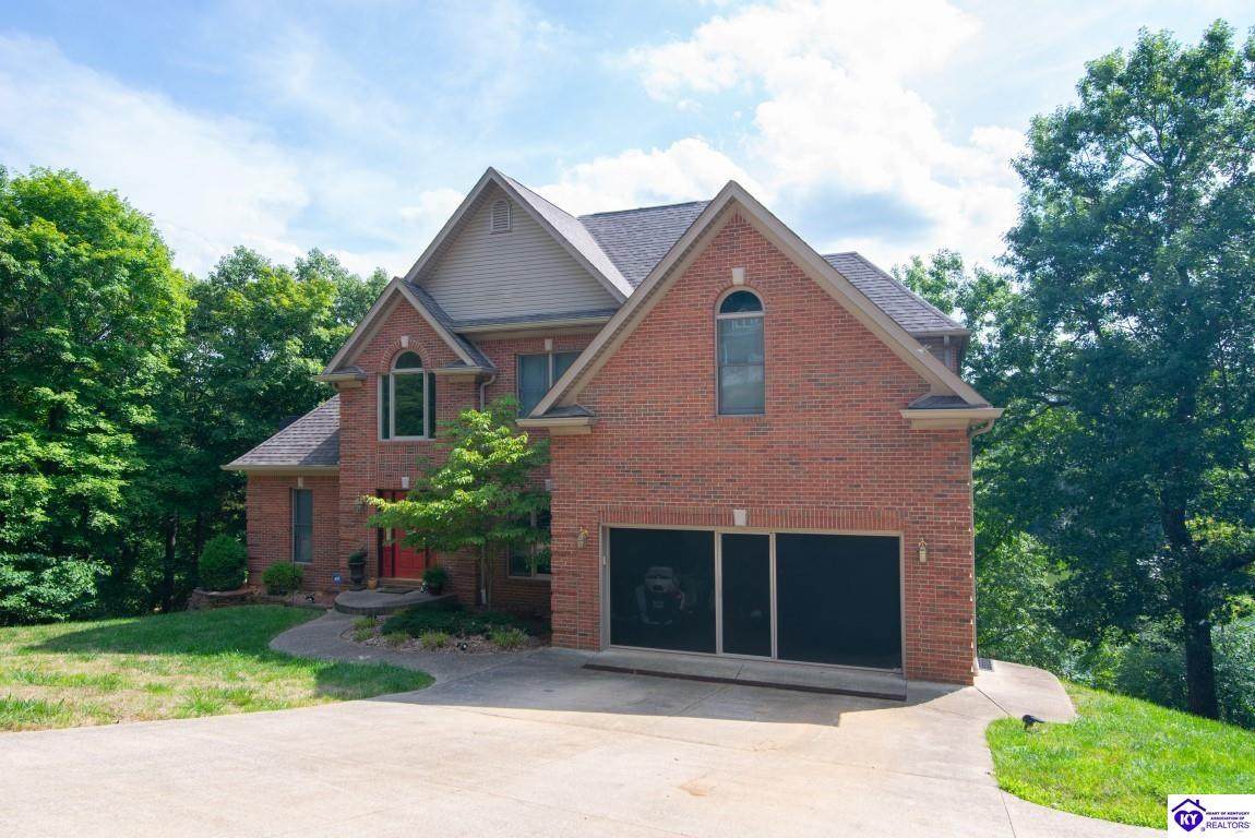 302 Hampton Road - Photo 1