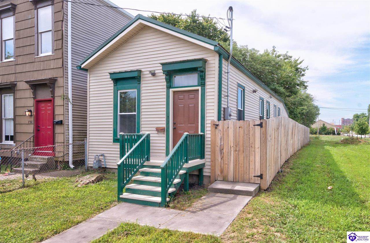 732 Zane St - Photo 1
