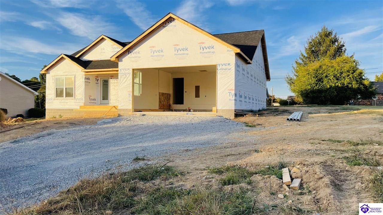 112 Woodson Drive - Photo 1