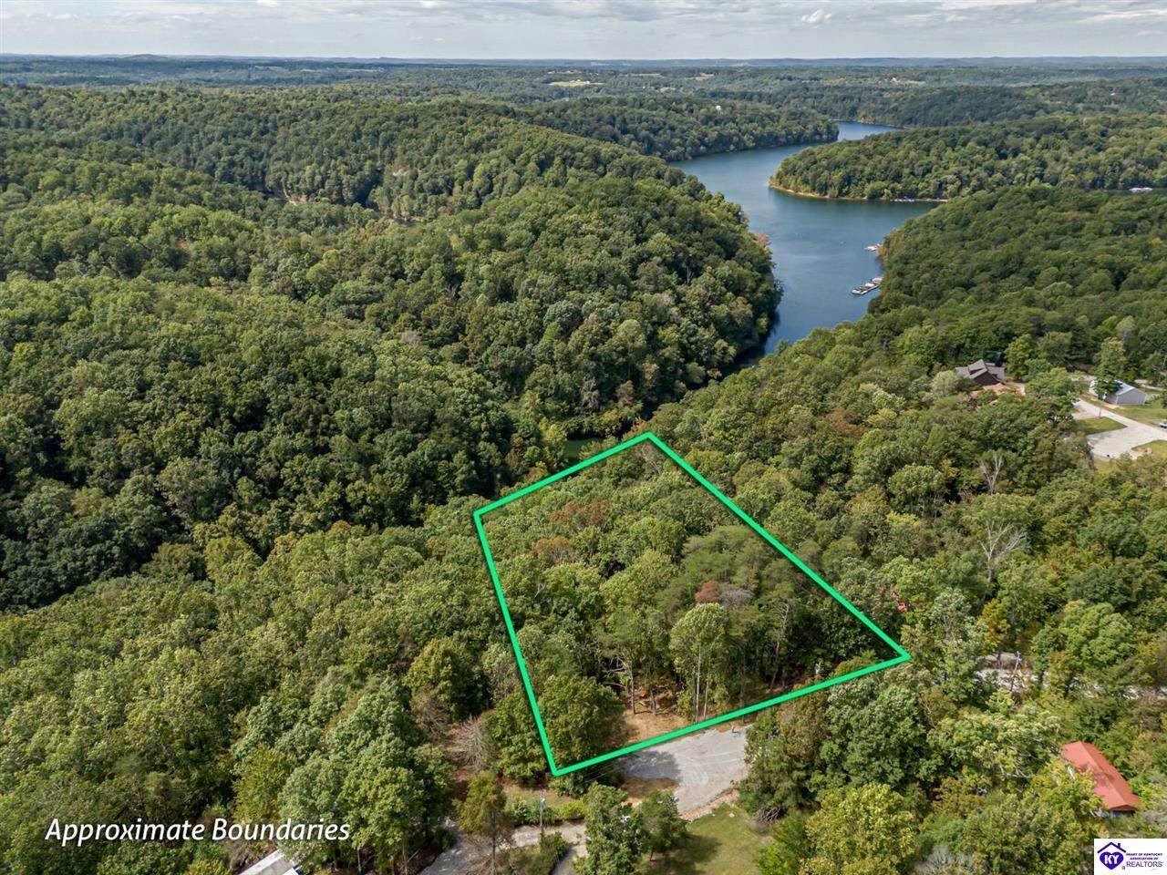 109 Pineview Drive - Photo 1