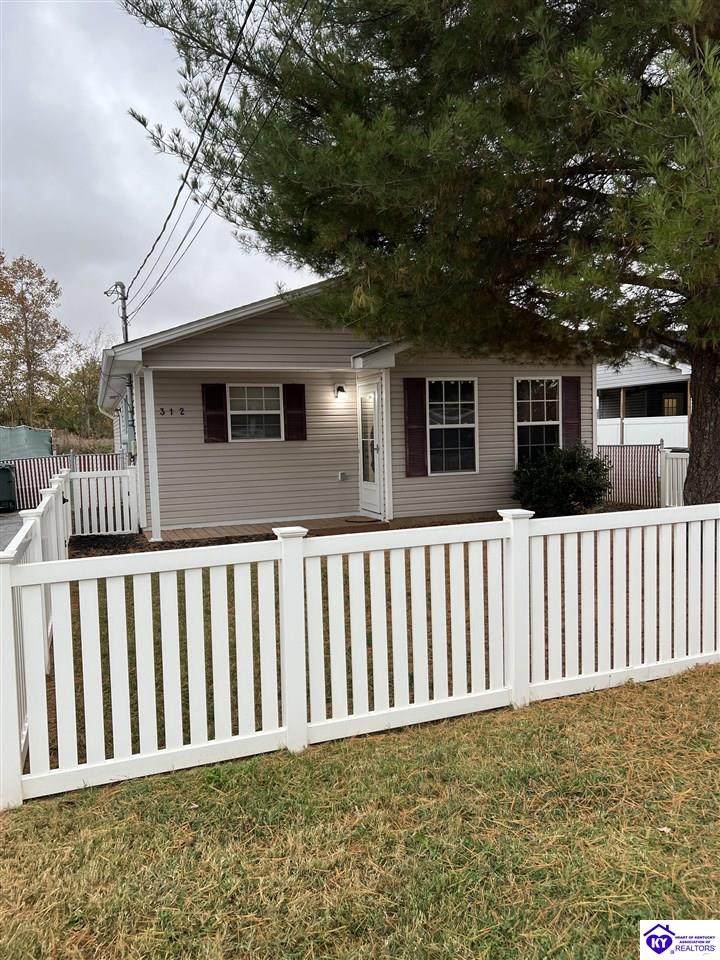 312 Sunny Street - Photo 1