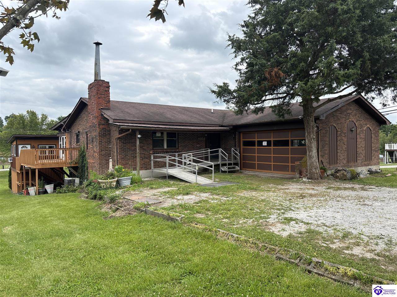 4002 Centennial Avenue - Photo 1