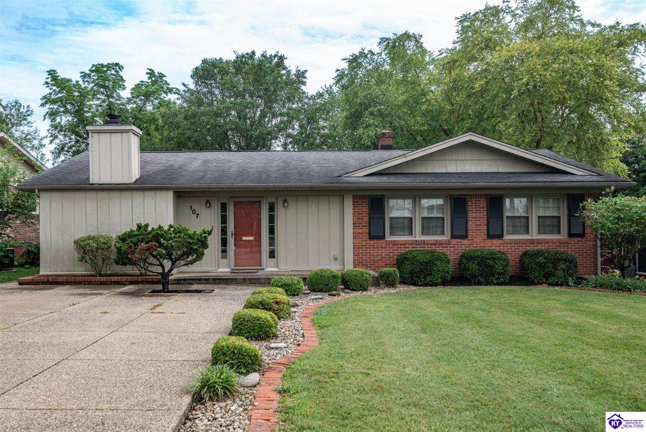 107 Westwood Drive - Photo 1