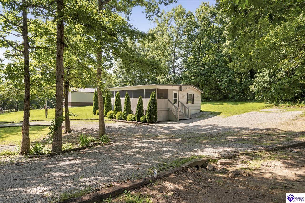 614 Stone Hill Road - Photo 1