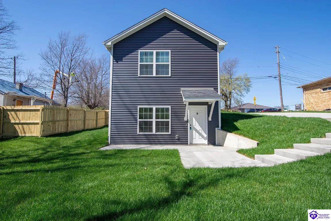 517 A-B Miles Street - Photo 1
