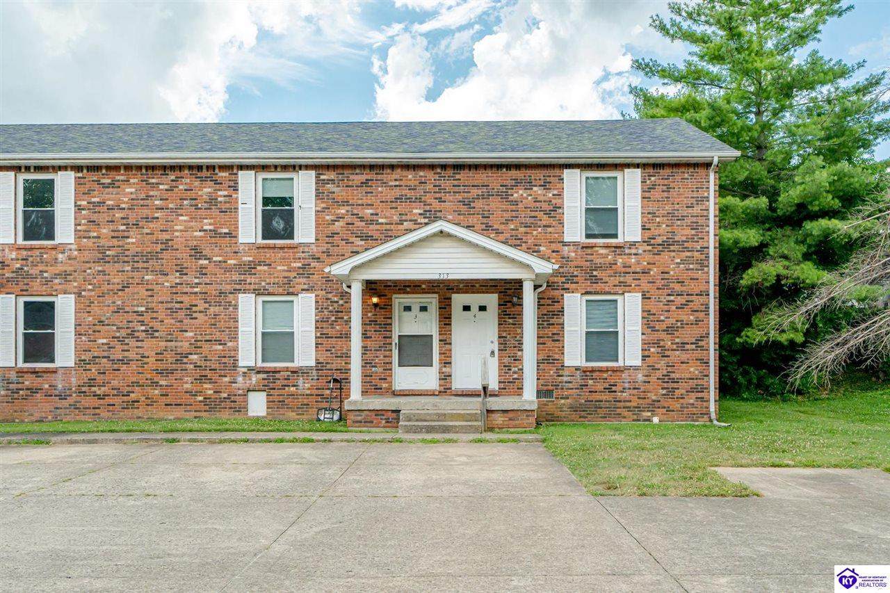 313 Berkley Court - Photo 1