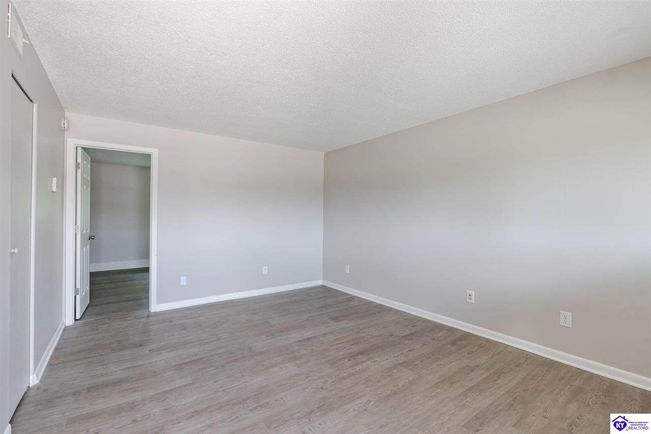 209 Woodland Drive - Photo 1
